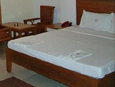 Hotel Chitra Park Tiruchchendūr Rum bild