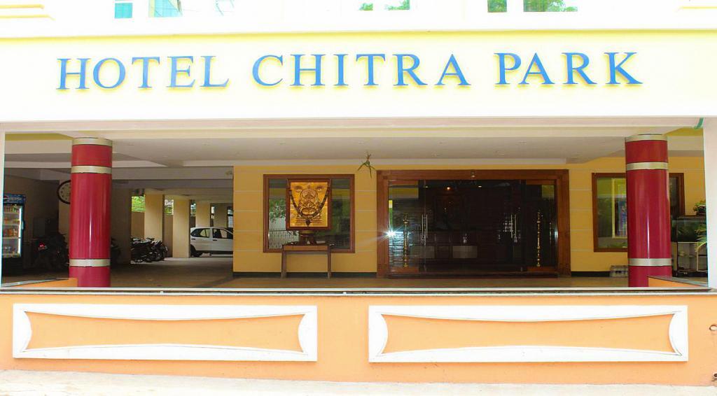 Hotel Chitra Park Tiruchchendūr Exteriör bild